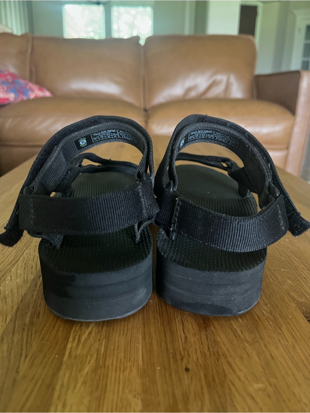 Teva Black Thick-Strap midform Sandals - Picture 4 of 5